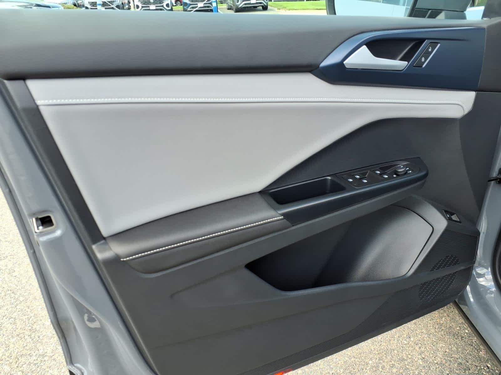 Certified Used 2024 Pure Gray Volkswagen SE image 10