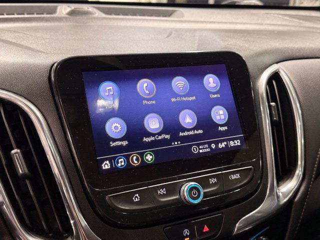Used 2022 IRIDESCENT PEARL TRICOAT Chevrolet Premier image 11