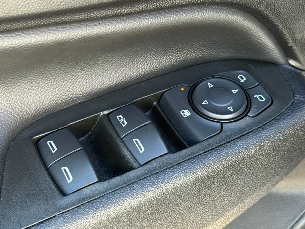 Used 2024 White Chevrolet LT image 19