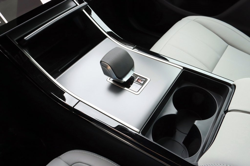 2026 LAND ROVER RANGE ROVER EVOQUE - Image 22