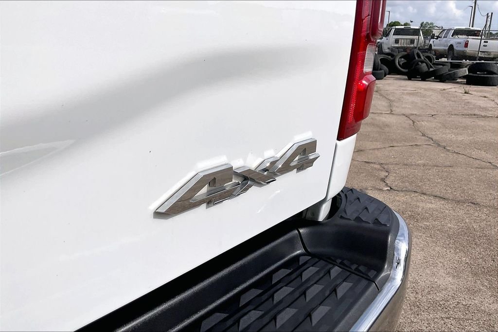 Used 2022 White Ram Laramie image 20