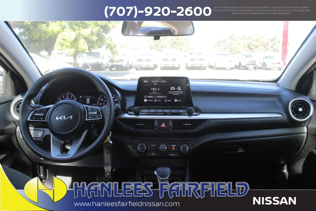 Used 2023 White Kia LXS image 16