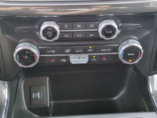 Used 2023 Gray Ford XLT image 24