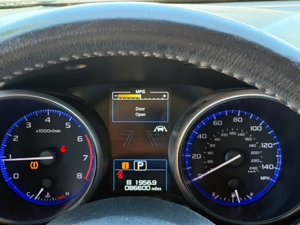Used 2019 Black Subaru 2.5i image 14