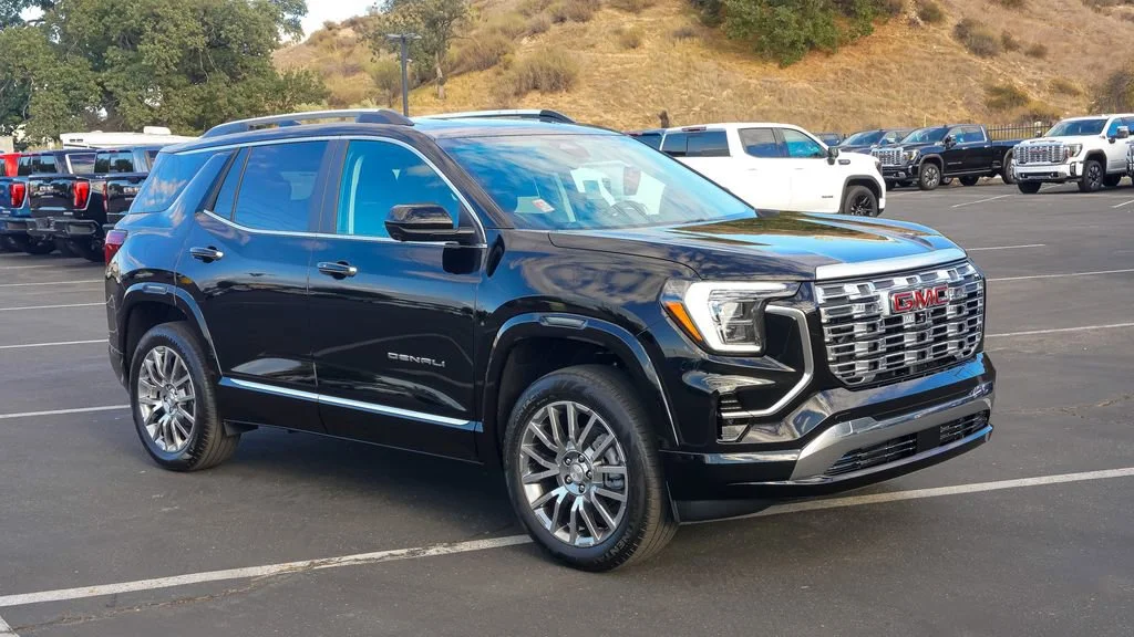 2026 GMC Terrain Denali - Photo 6