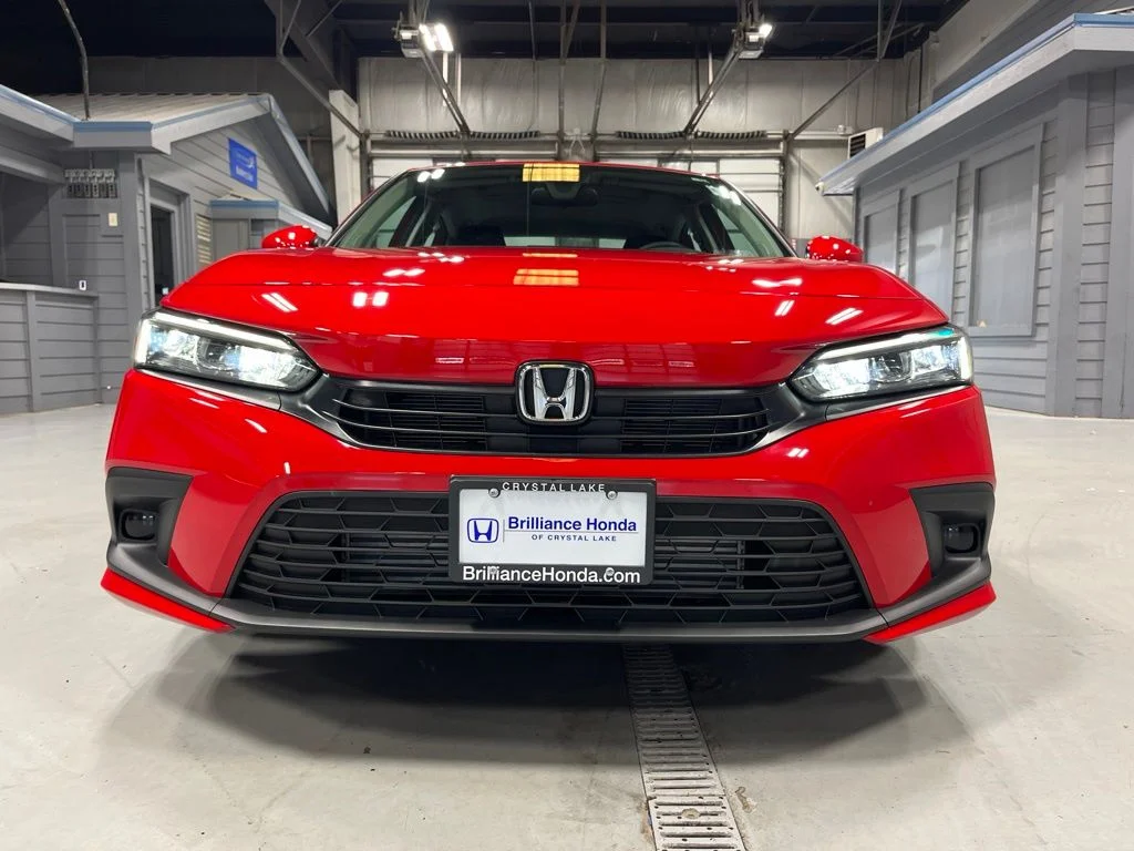 Used 2023 Rallye Red Honda EX image 2