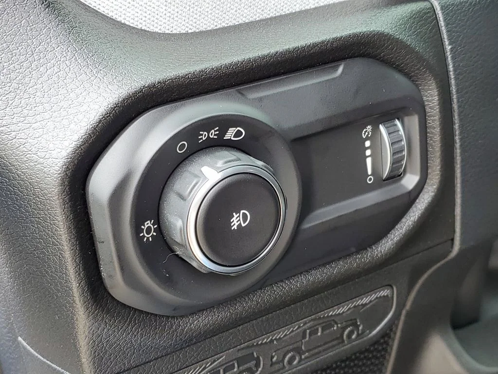 New 2026 Hydro Blue Pearl-Coat Exterior Paint Jeep Sport image 11