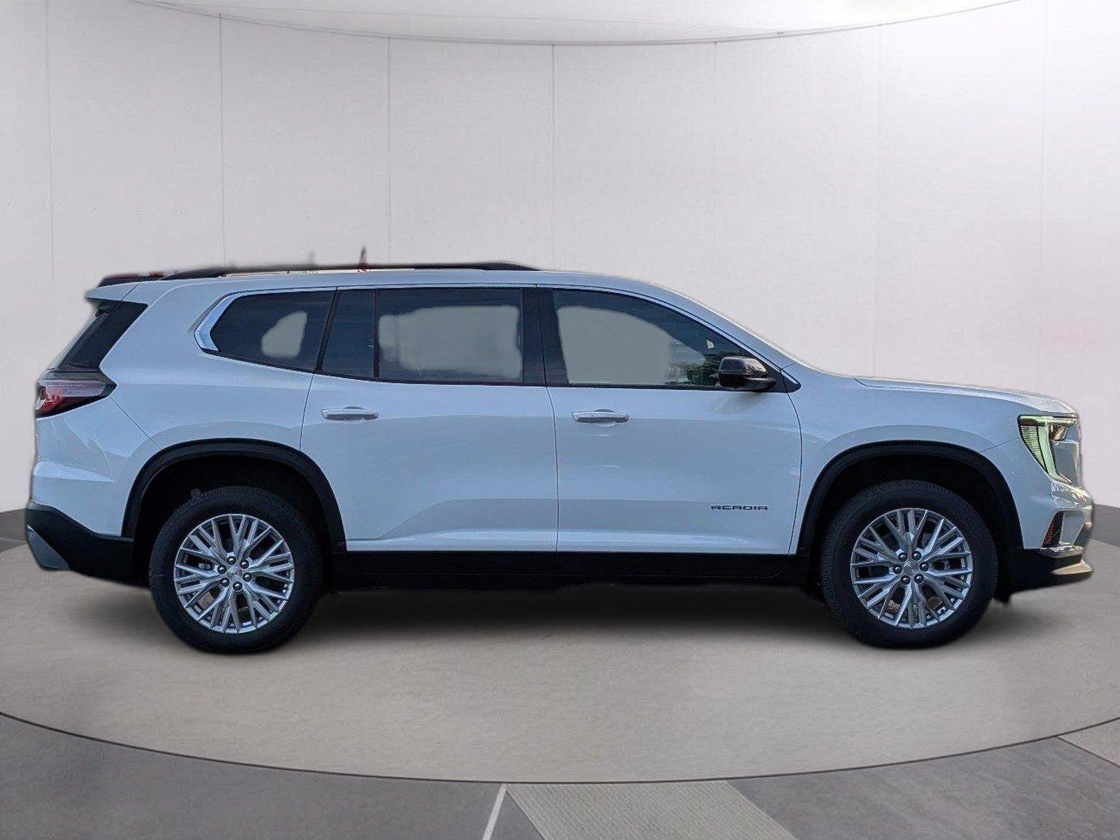 New 2027 Summit White GMC Elevation image 7