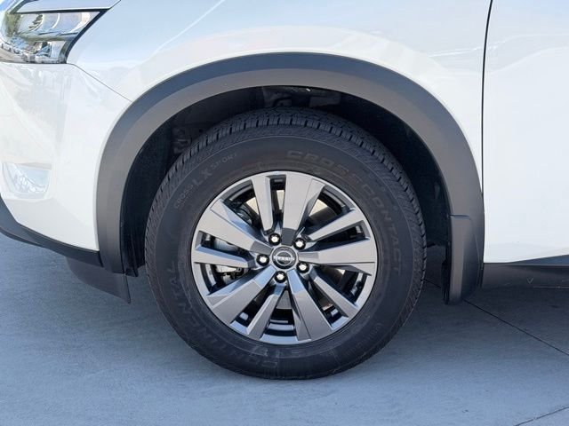 2024 Nissan Pathfinder SV - Photo 38