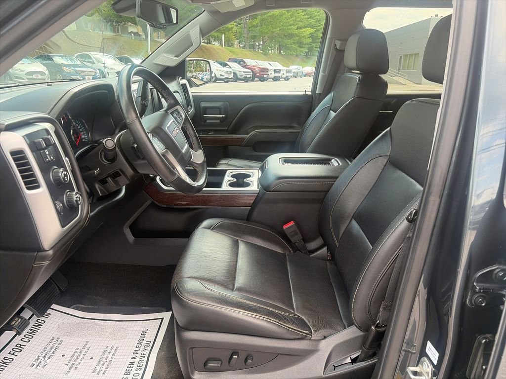 Used 2018 Gray GMC SLT image 10