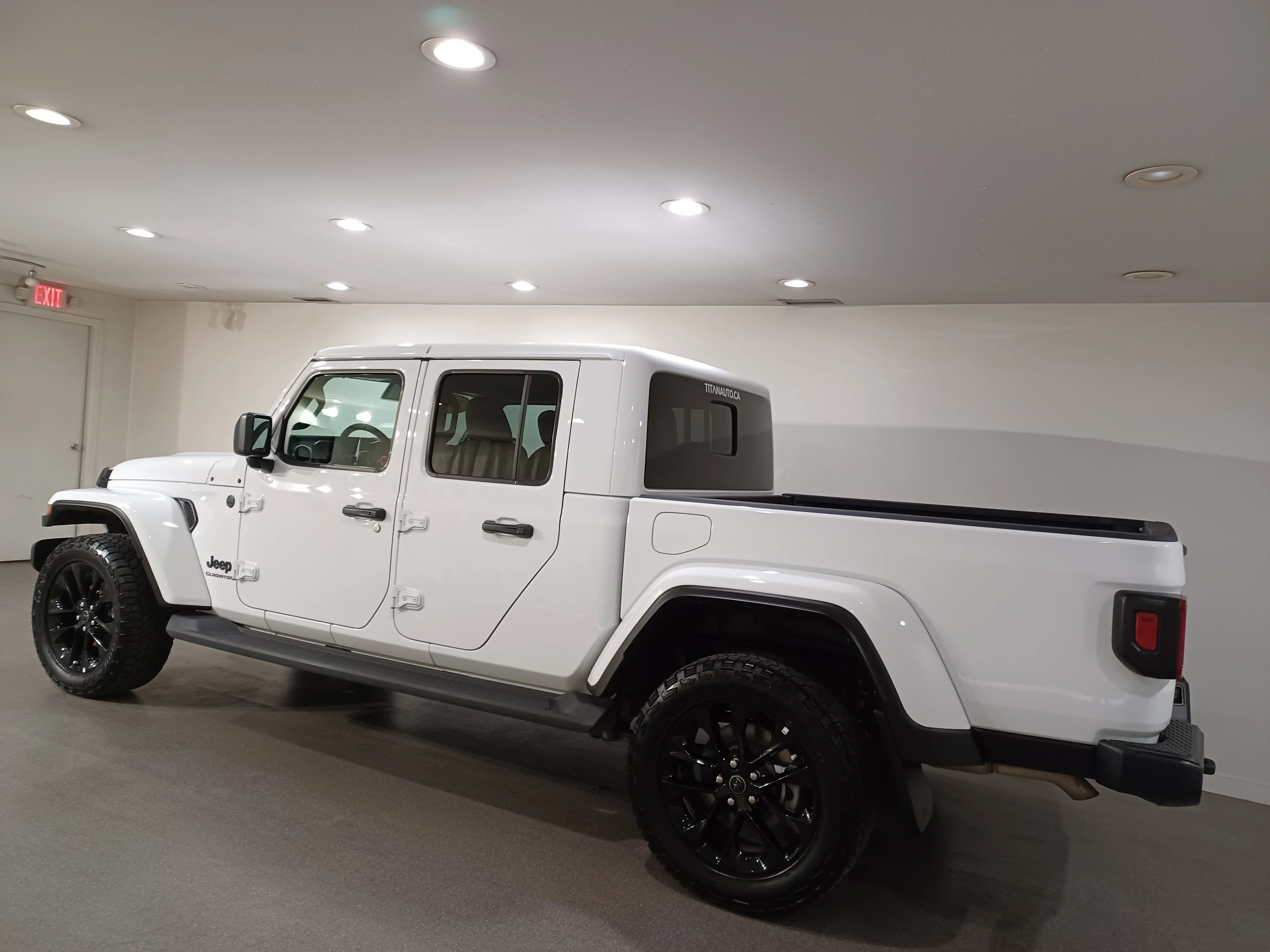 Certified Used 2024 White Jeep Sport 4x4 Nighthawk*Adaptive Cruise | Remote Start | Htd Seats | Htd Wheel image 7