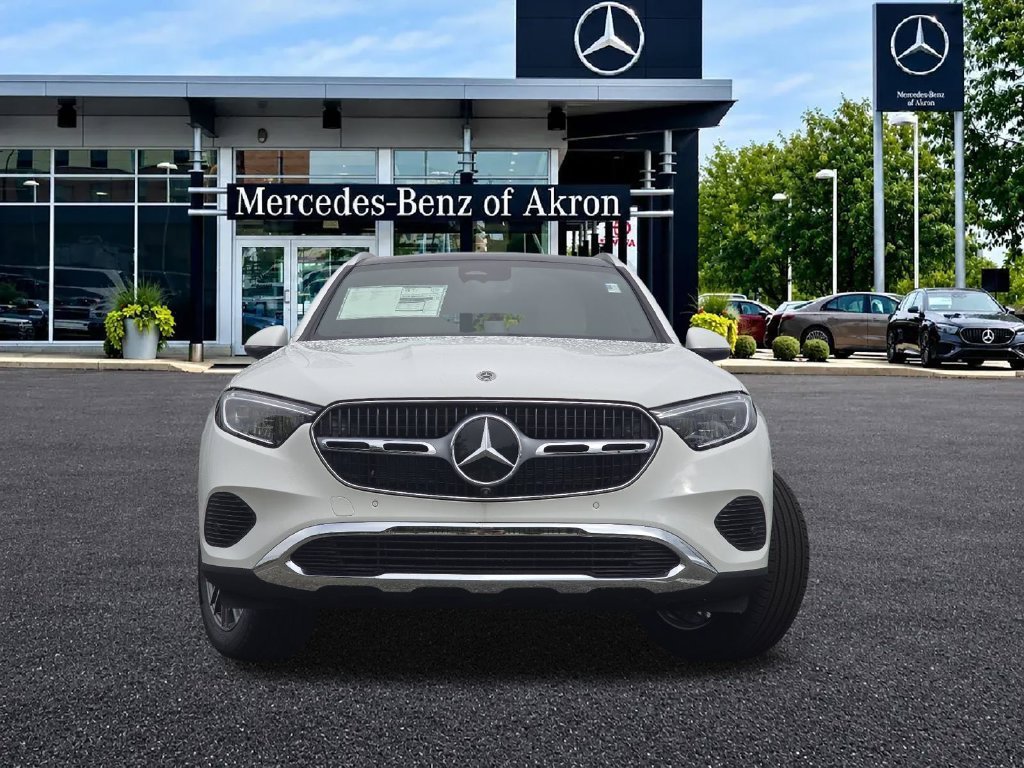New 2026 Polar White Mercedes-Benz GLC 300 image 59