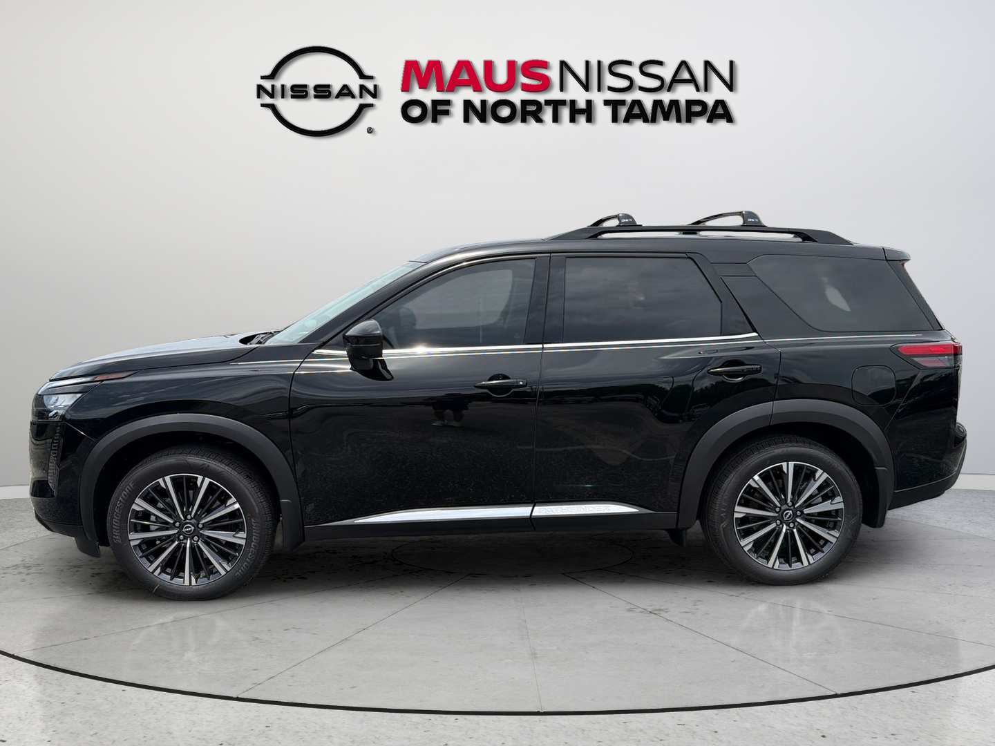 New 2026 Black Nissan Platinum image 5