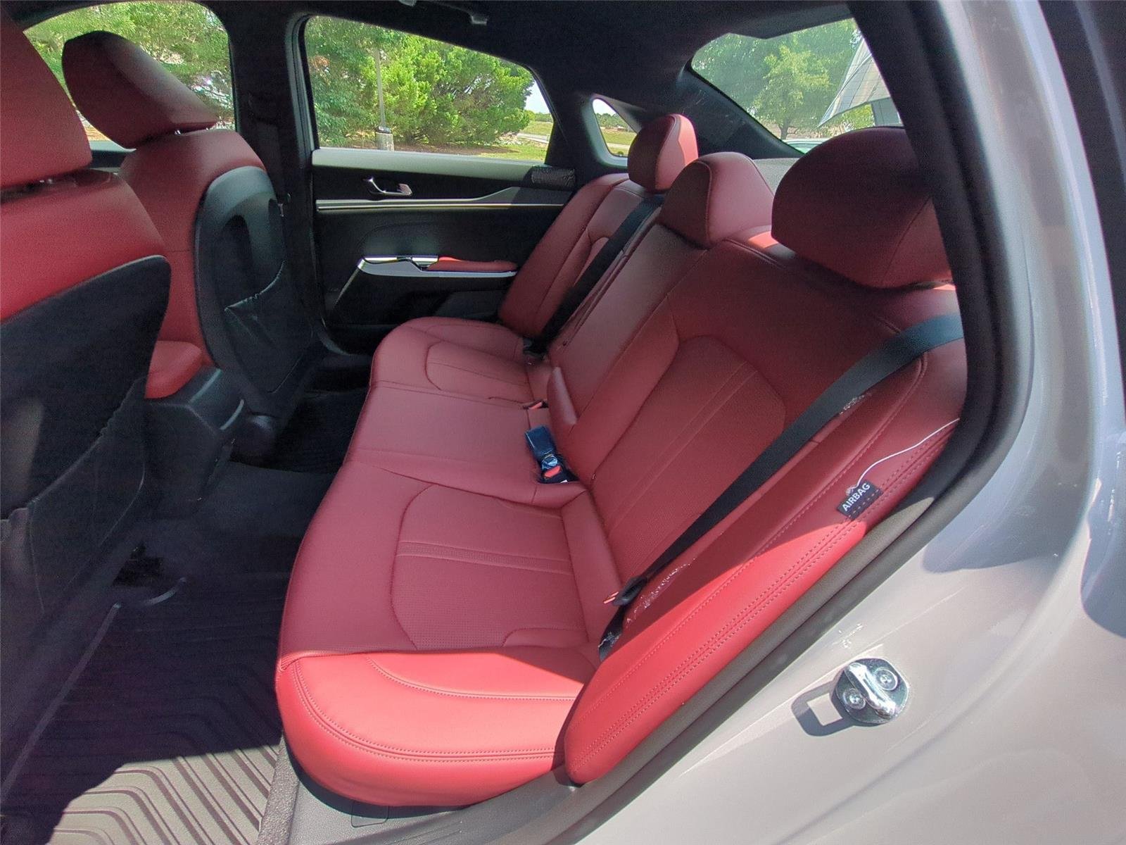 New 2026 Wolf Gray Kia GT-Line image 33