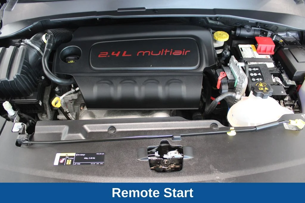 Used 2022 Gray Jeep Limited image 10