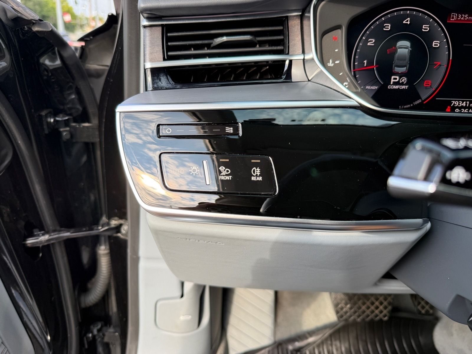 Used 2019 Vesuvius Gray Metallic Audi L 60 image 24