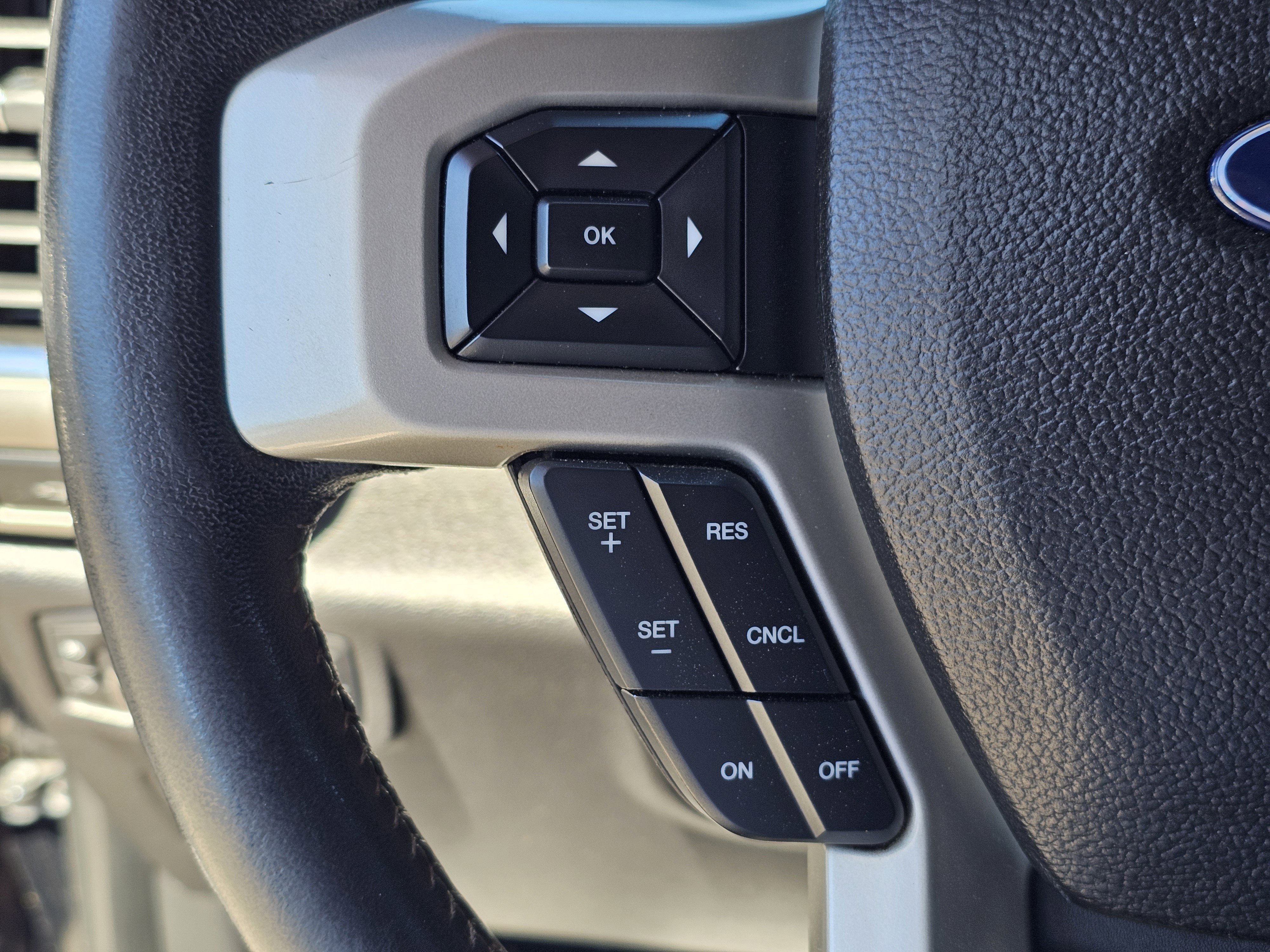 Used 2018 Shadow Black Ford LARIAT image 21