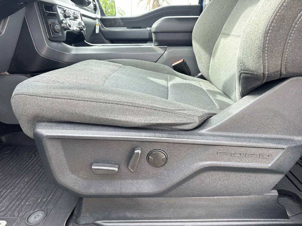 Used 2023 Blue Ford XLT image 37
