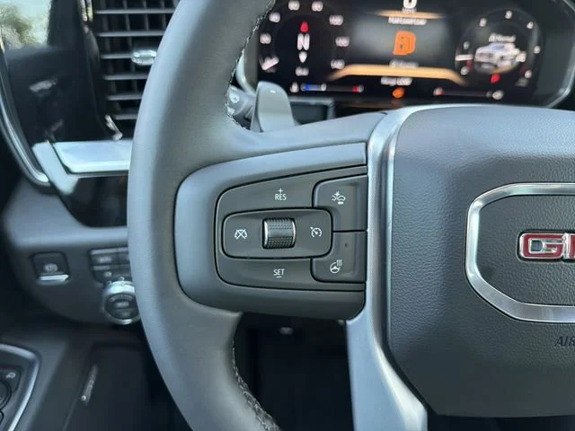 New 2026 Sterling Metallic GMC Elevation image 29