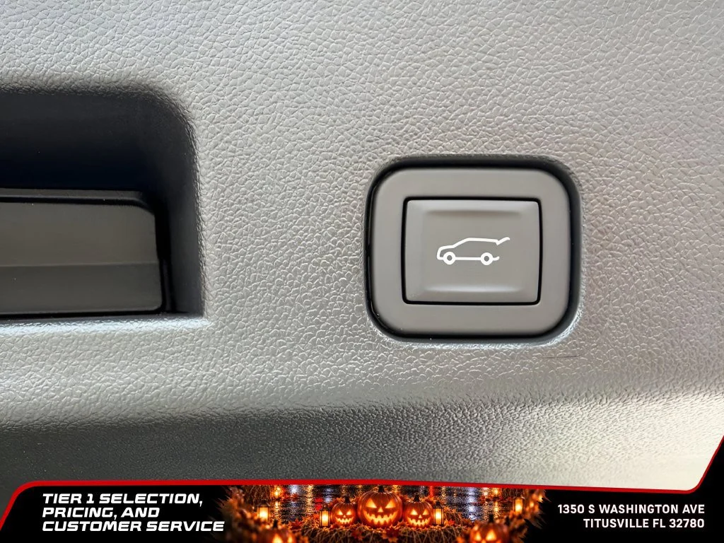 New 2026 Ebony Twilight Metallic GMC Elevation image 17
