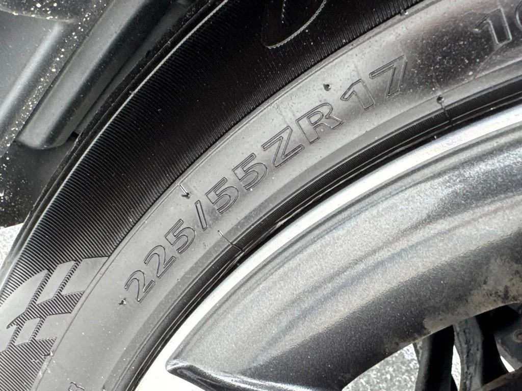Used 2013 Gray Subaru 2.0i Premium image 32