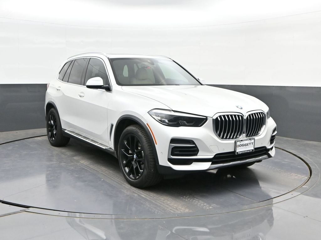 Used 2022 White BMW xDrive40i image 22