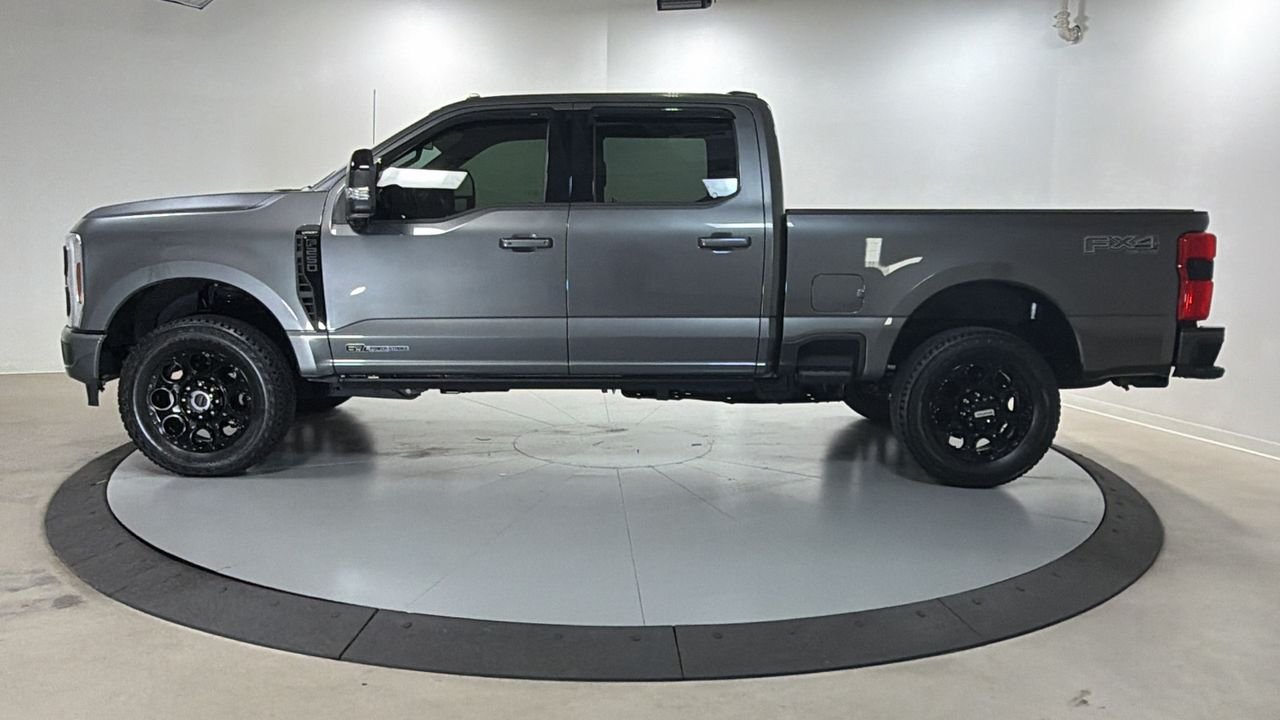 Used 2026 Gray Ford Lariat image 8