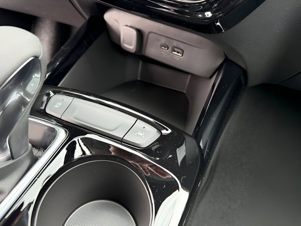 2026 Chevrolet Trax LT - Photo 19