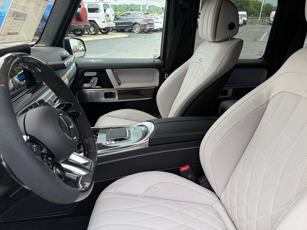 New 2027 MANUFAKTUR Rubellite Red Metallic Mercedes-Benz AMG® G 63 SUV image 10