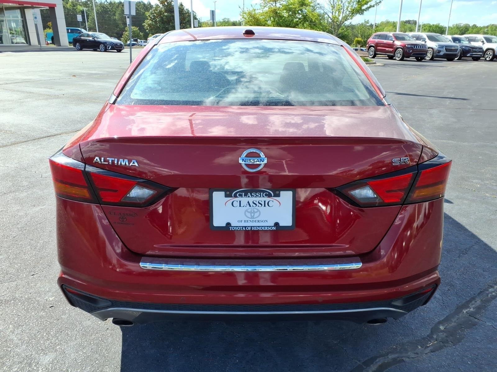 Used 2020 Scarlet Ember Tintcoat Nissan 2.5 SR image 8