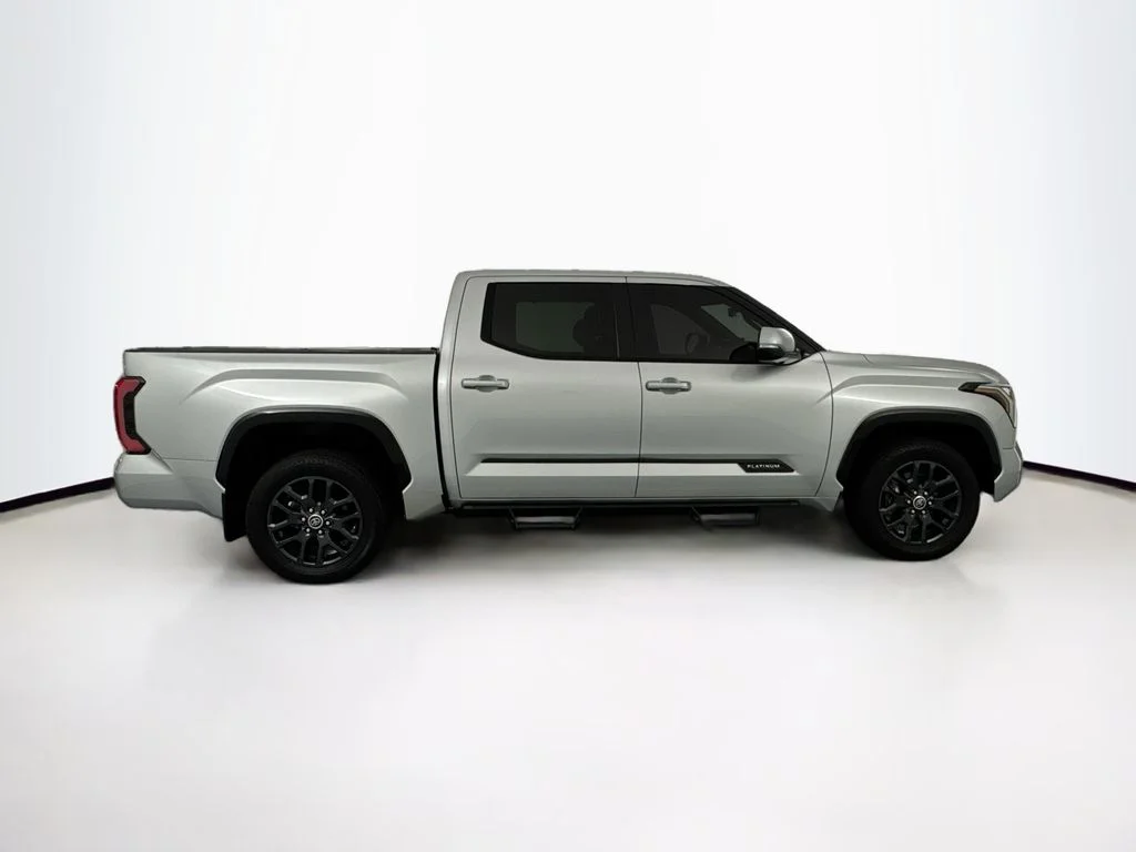 Used 2022 Silver Toyota Platinum image 4