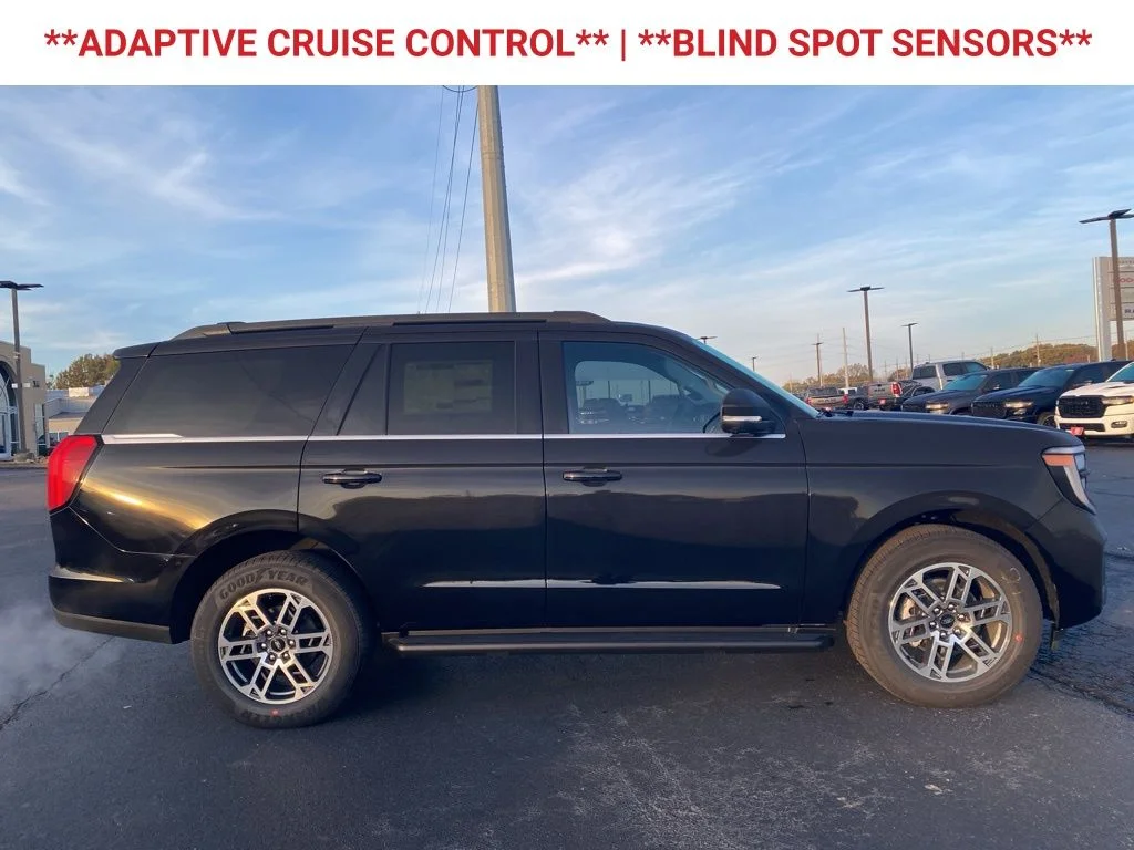 2025 Ford Expedition Active - Photo 10