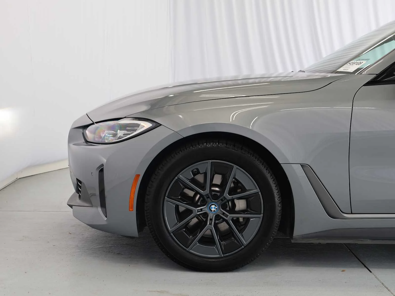 Used 2023 Skyscraper Grey Metallic BMW eDrive40 image 10