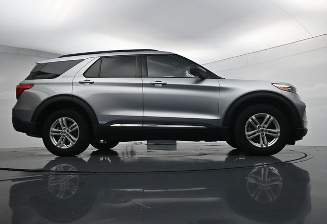 Used 2024 Silver Ford XLT image 37
