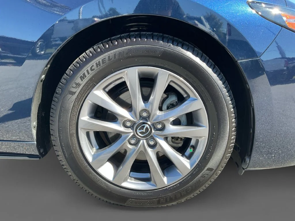 Used 2021 Blue Mazda 2.5 S image 16