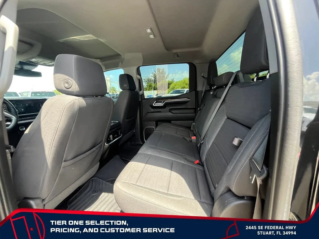 Certified Used 2022 ONYX BLACK GMC Elevation image 12