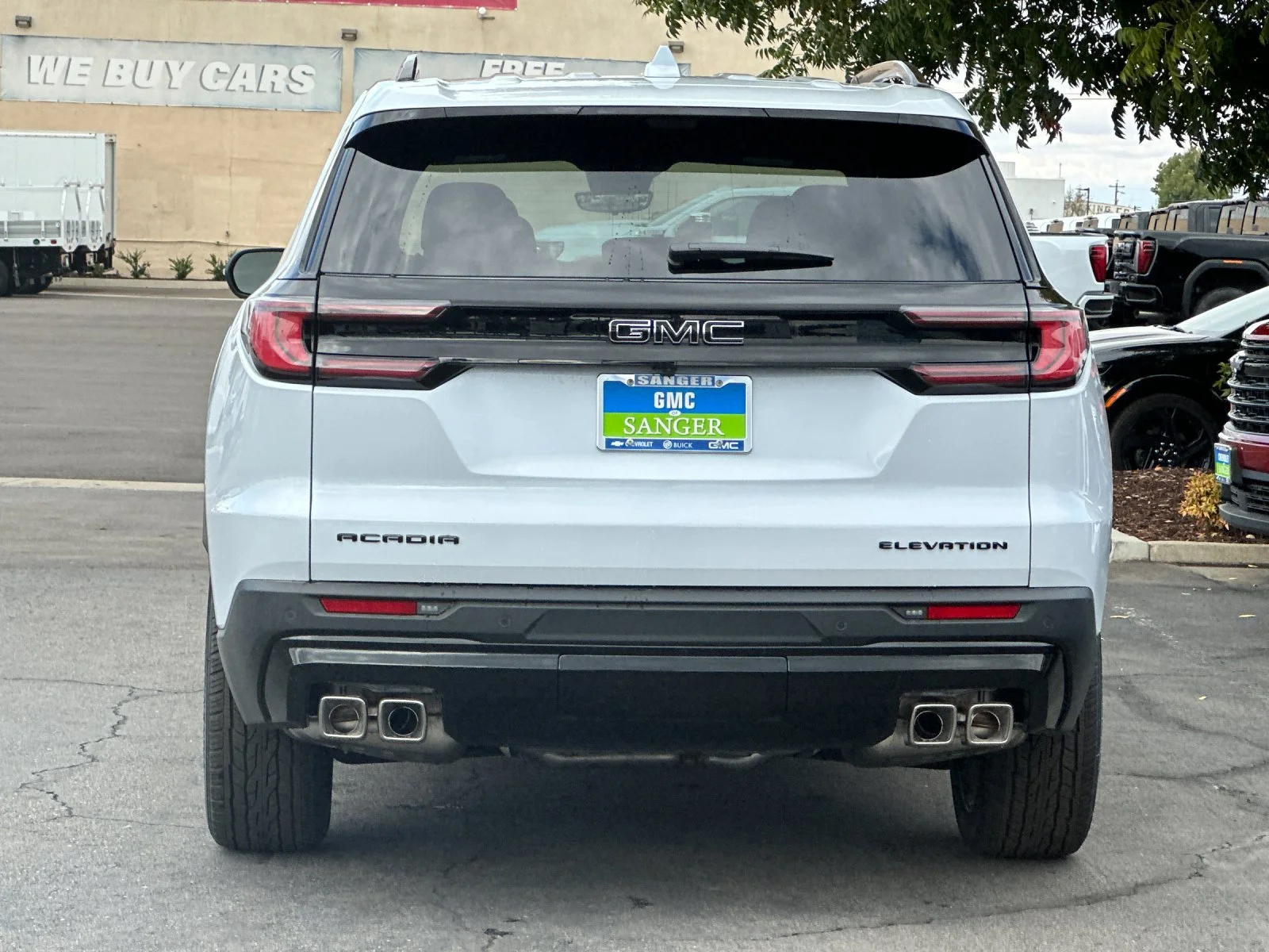 New 2027 Glacier White Tricoat GMC Elevation image 5