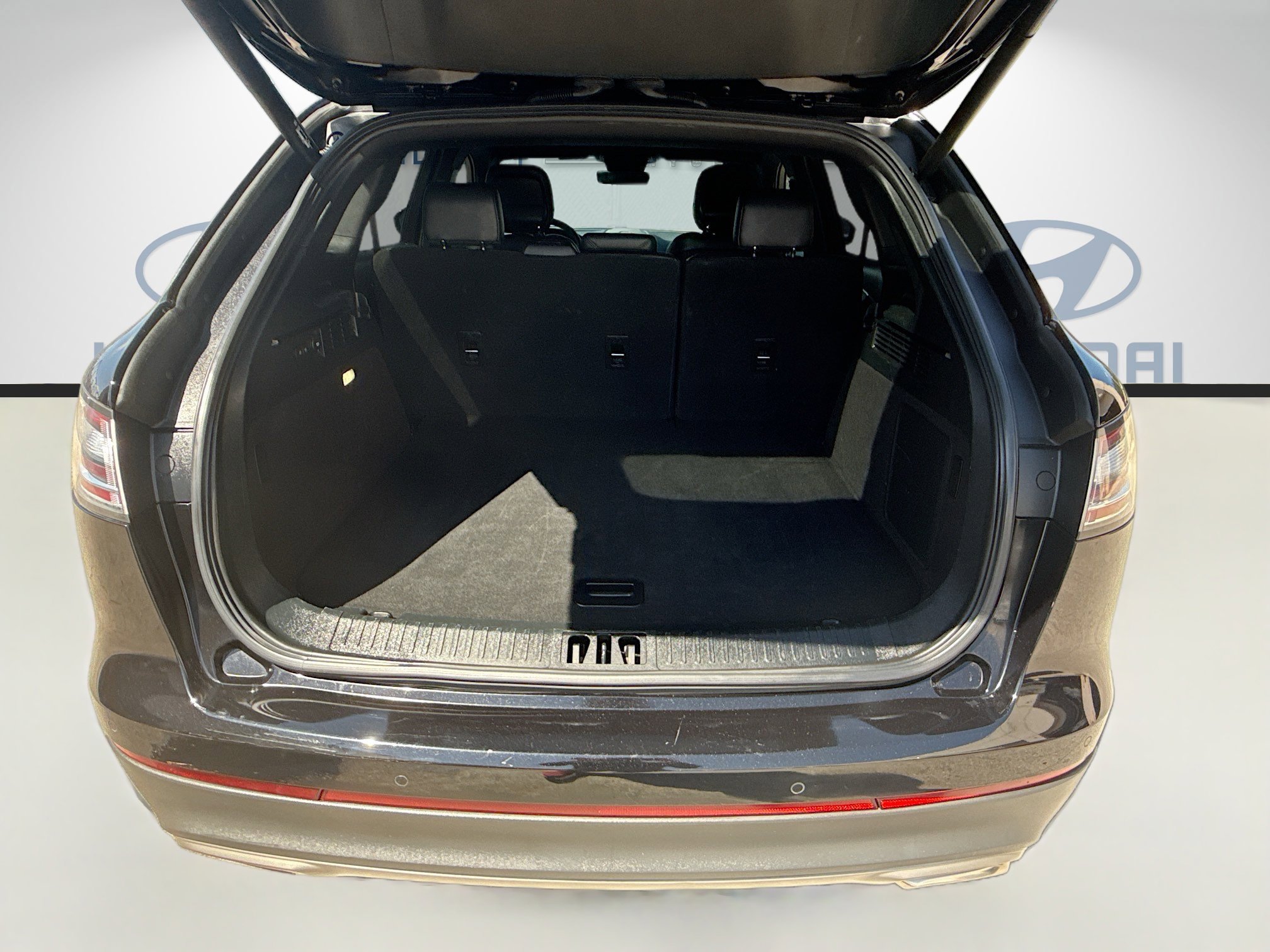 Used 2020 Black Lincoln Standard image 24