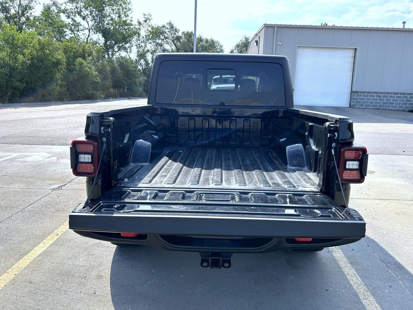 Used 2023 Black Jeep Rubicon image 21