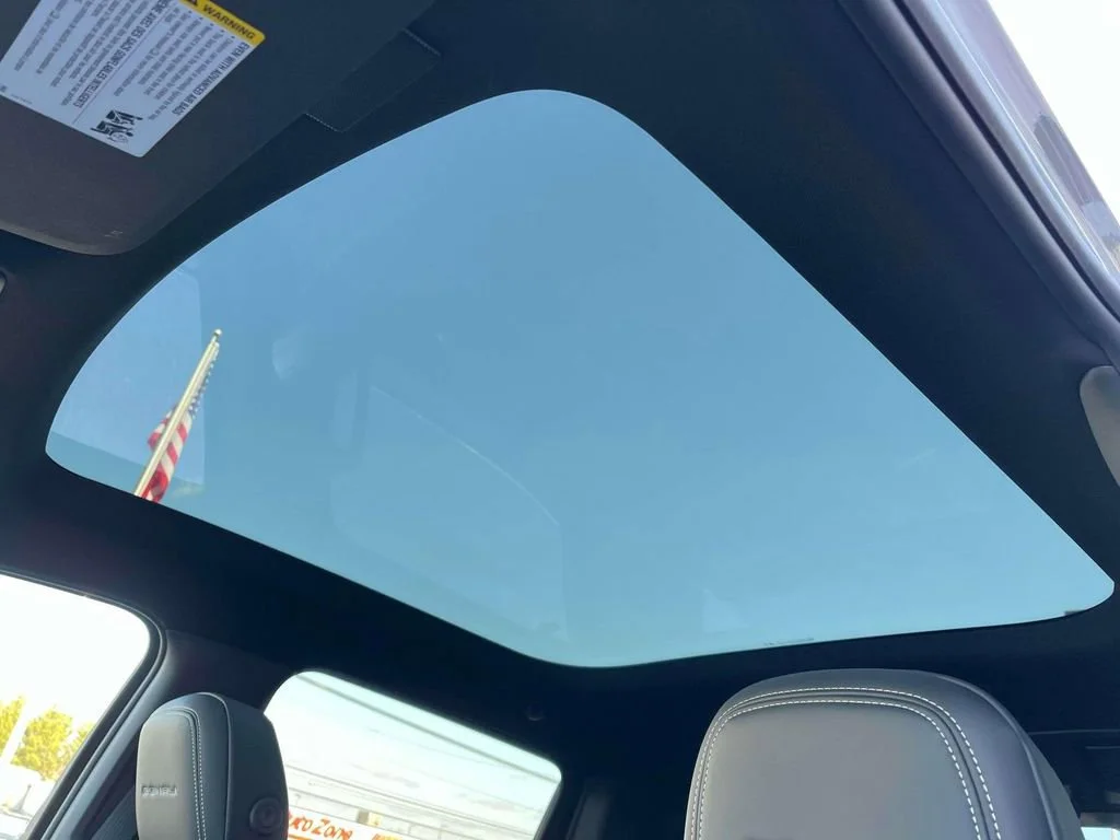 2025 GMC Sierra EV Denali - Photo 31