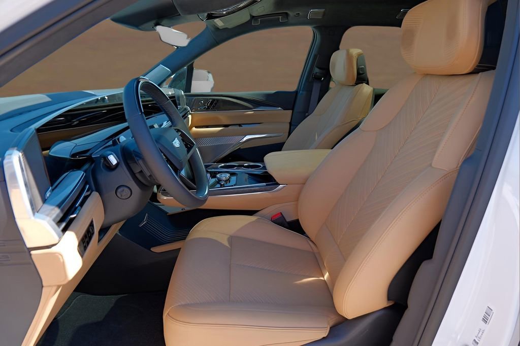 2025 Cadillac Escalade IQ Sport 2 - Photo 7