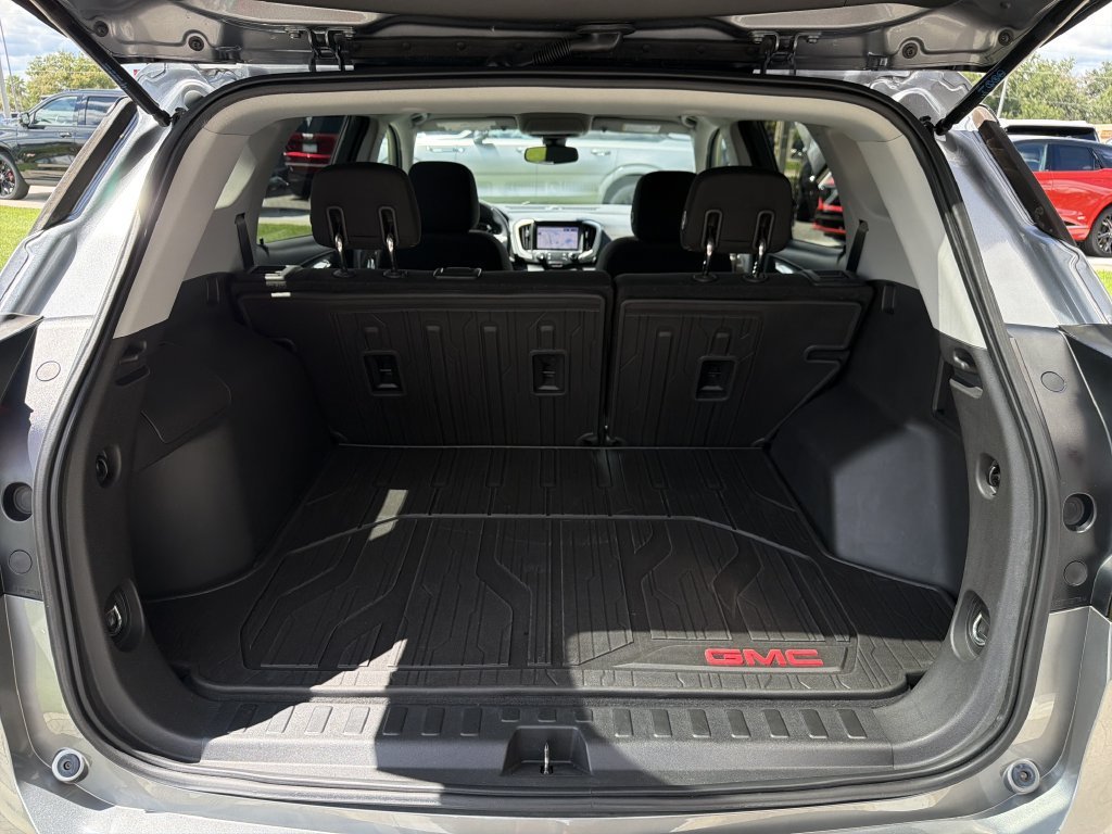 2020 GMC Terrain SLE - Photo 14