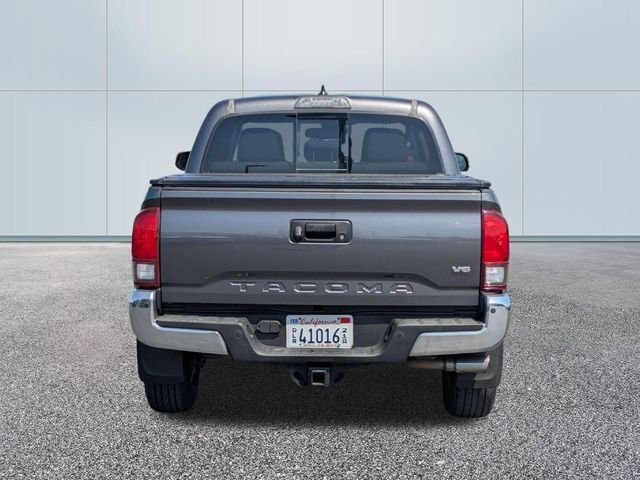 Used 2018 Magnetic Gray Metallic Toyota SR5 image 6