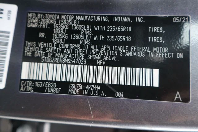 Used 2021 Magnetic Gray Metallic Toyota XLE image 42