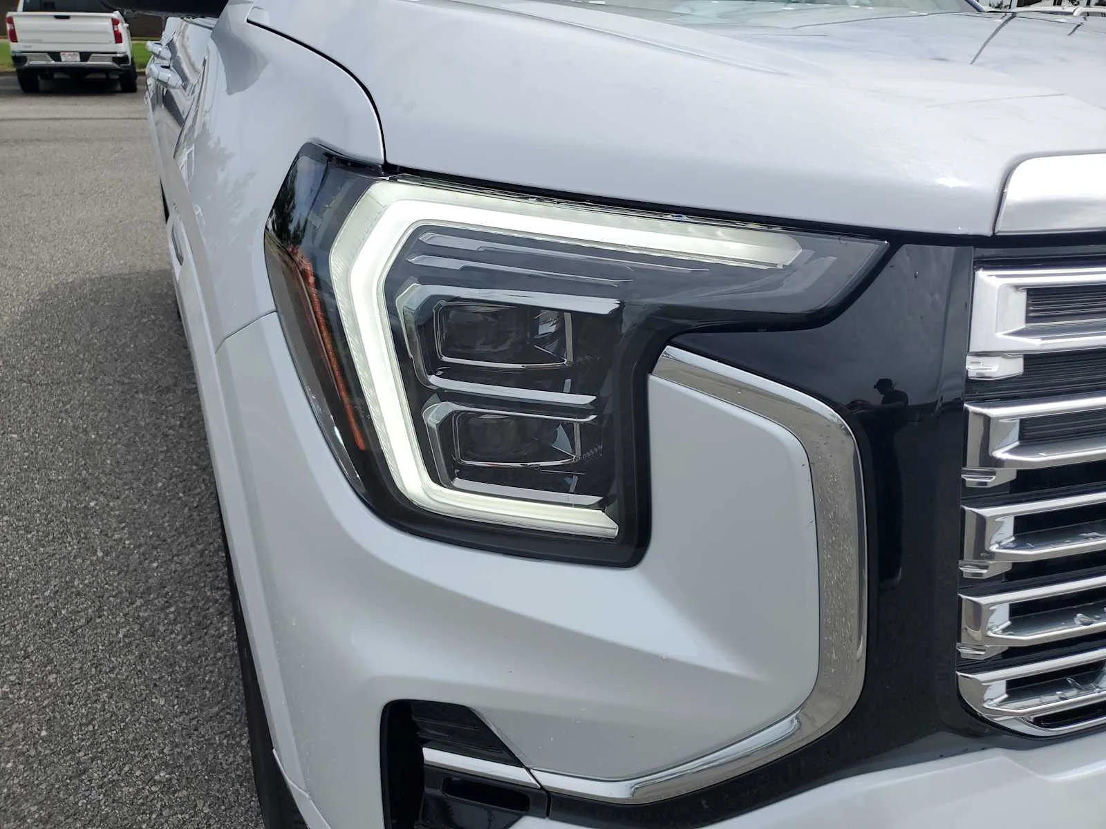 New 2026 Glacier White Tricoat GMC Denali image 13