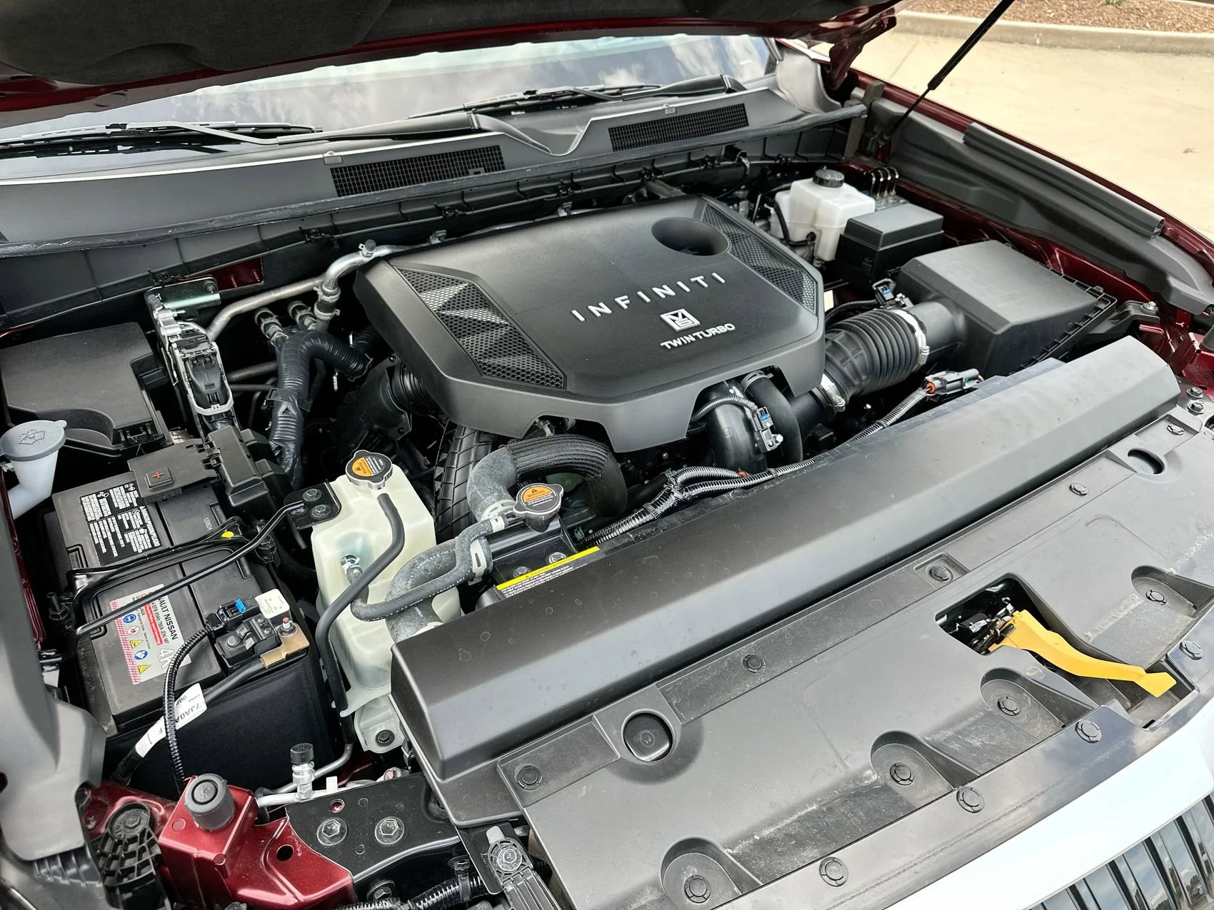 Used 2025 Coulis Red INFINITI SENSORY image 28