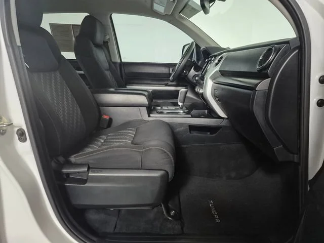 2021 Toyota Tundra SR5 - Photo 33