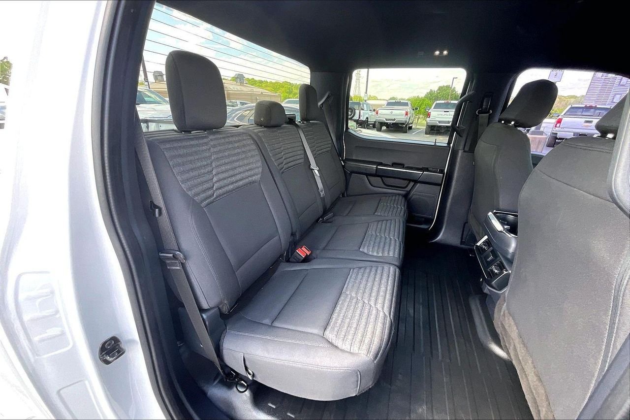 Used 2023 OXFORD WHITE Ford XL image 28