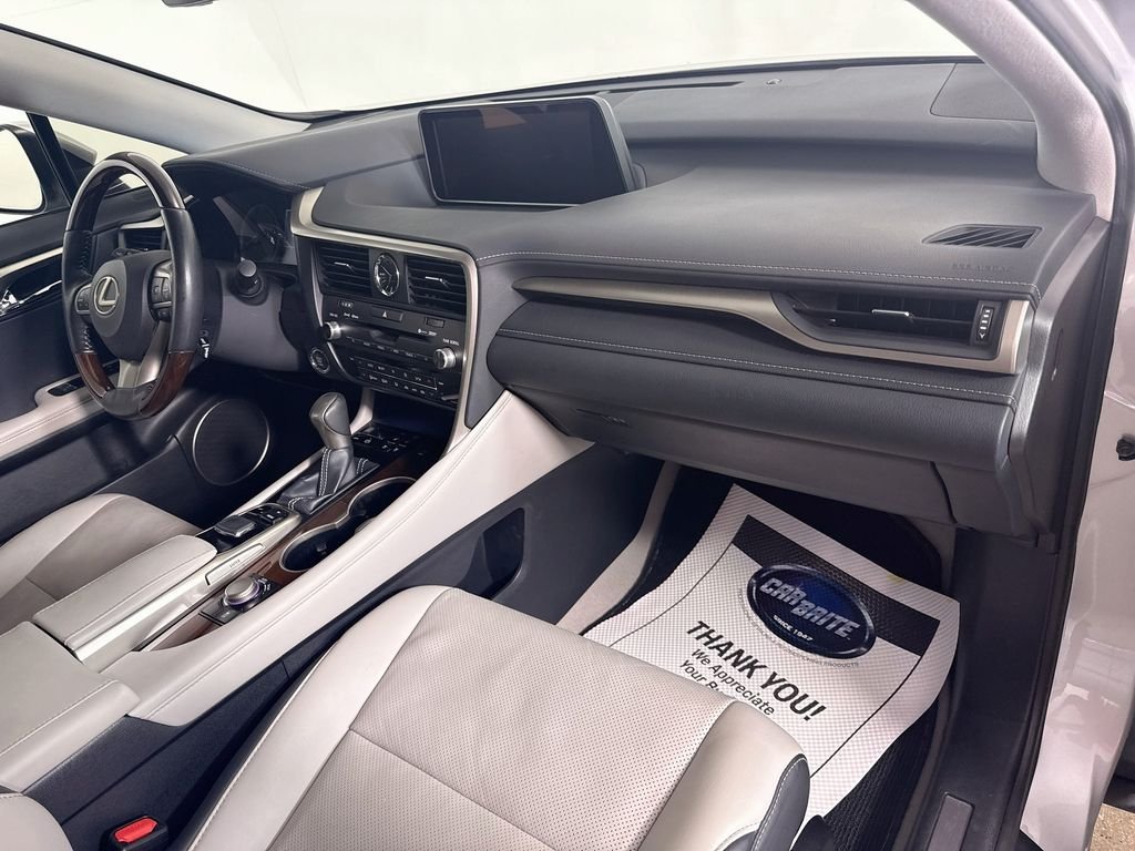 Used 2017 Silver Lining Metallic Lexus Base image 27