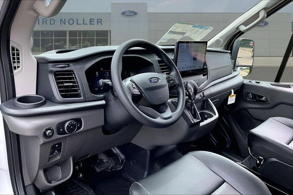 New 2026 Oxford White Ford Cargo Van image 7